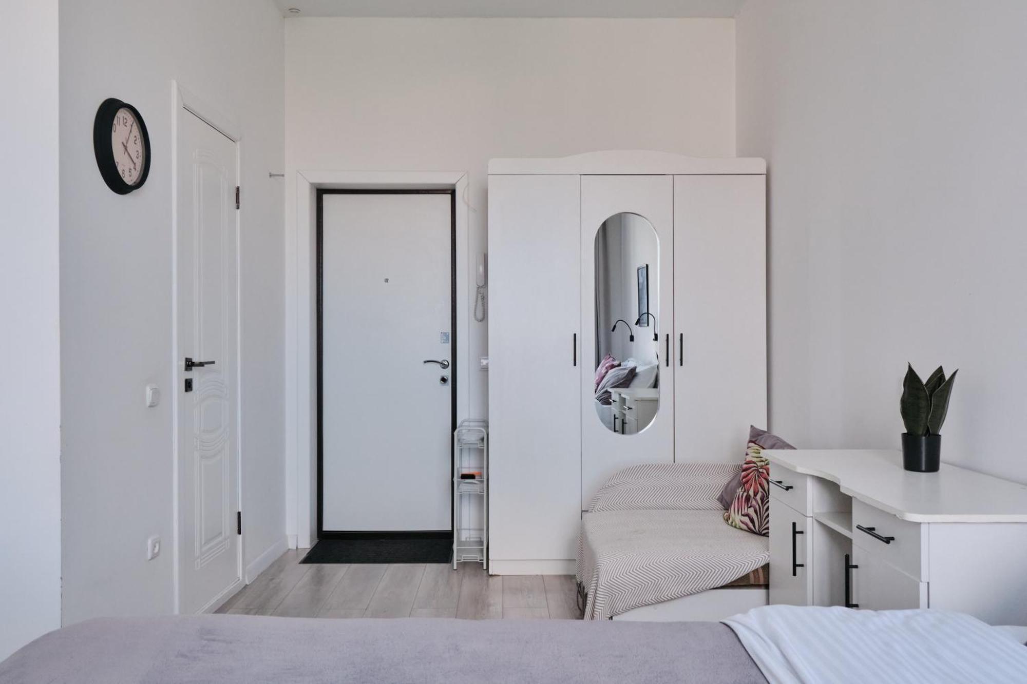 Seven City Apartments Semey Exterior photo