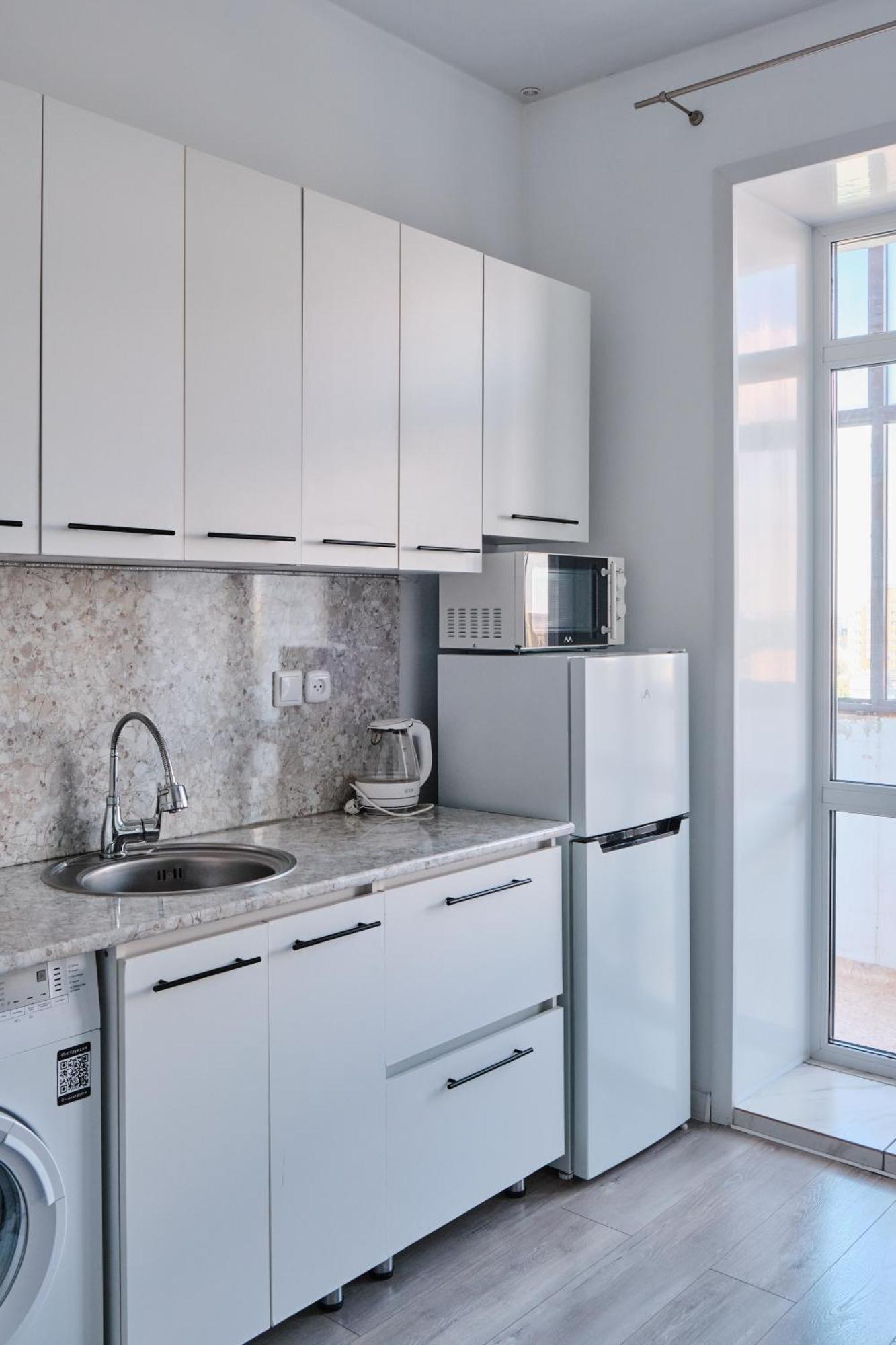 Seven City Apartments Semey Exterior photo