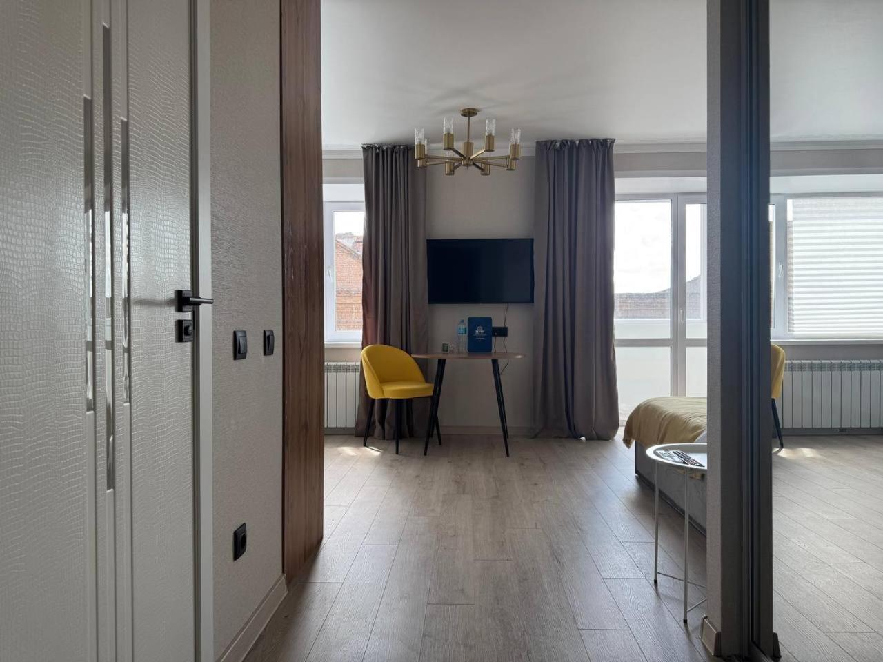 Seven City Apartments Semey Exterior photo