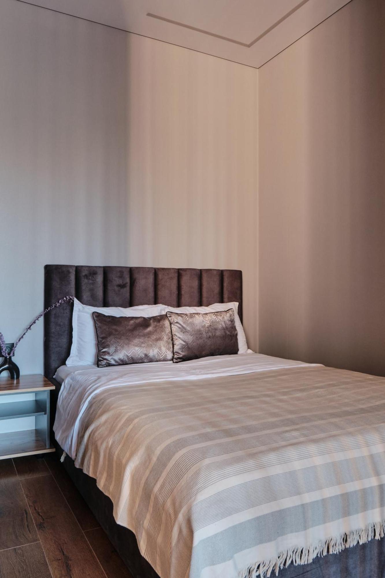 Seven City Apartments Semey Exterior photo